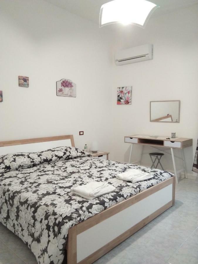 Bed And Breakfast Hibiscus Alghero Exterior foto